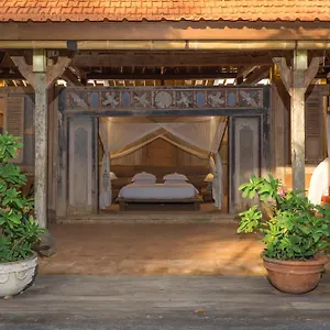 The Temple Hotel